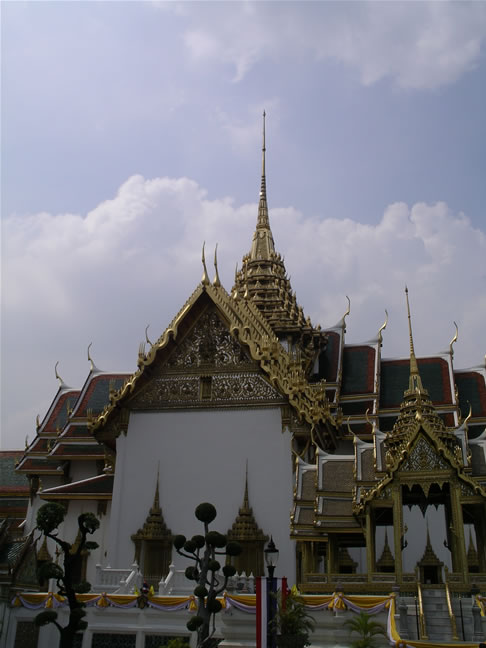 images/Grand_Palace-Grand-Palace-roof-3.jpg