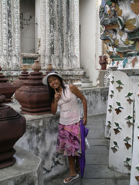 images/Wat-Arun-Tower-Sissy.jpg