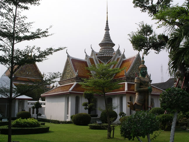 images/Wat-Arun-monistary.jpg