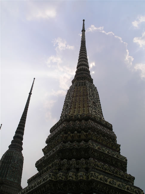images/Wat-Pho-temples-1.jpg