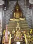 Wat-Arun-Buddha.jpg (112kb)