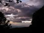 Monteverde-sunset-5.jpg (30kb)