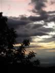 Monteverde-sunset-8.jpg (30kb)