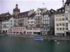 Luzern-river-banks-2.jpg (49kb)