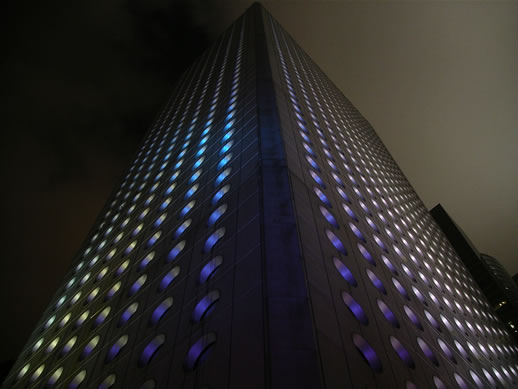 images/HK-buildings-night-7.jpg