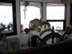 Harbor-cruise-day-Captains-wheel.jpg (36kb)