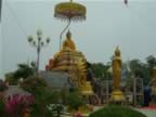Wat-Phra-That-Phanom-Prang-Budda-2.jpg (74kb)