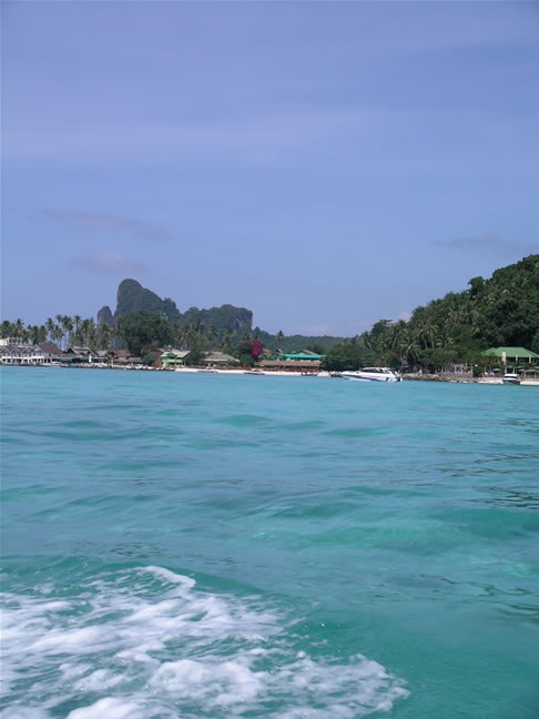 images/PhiPhi-Town.jpg