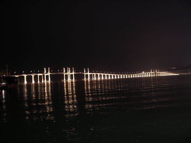 images/Night-Long-Bridge.jpg