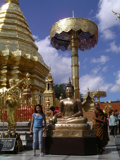 images/Doi-Suthep-Temple-Sissy-2.jpg