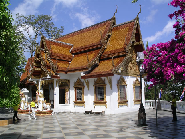 images/Doi-Suthep-building.jpg