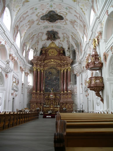 images/Luzern-church.jpg