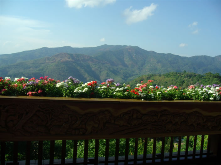 images/Doi-Tung-Royal-Villa-Balcony-view-1.jpg