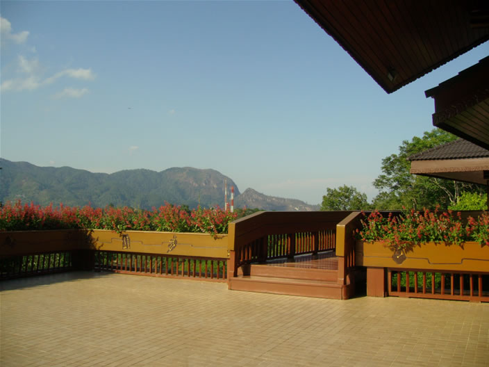 images/Doi-Tung-Royal-Villa-Balcony.jpg