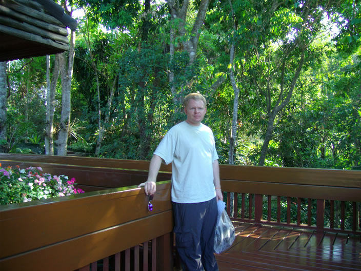 images/Doi-Tung-Royal-Villa-balcony-Alex.jpg