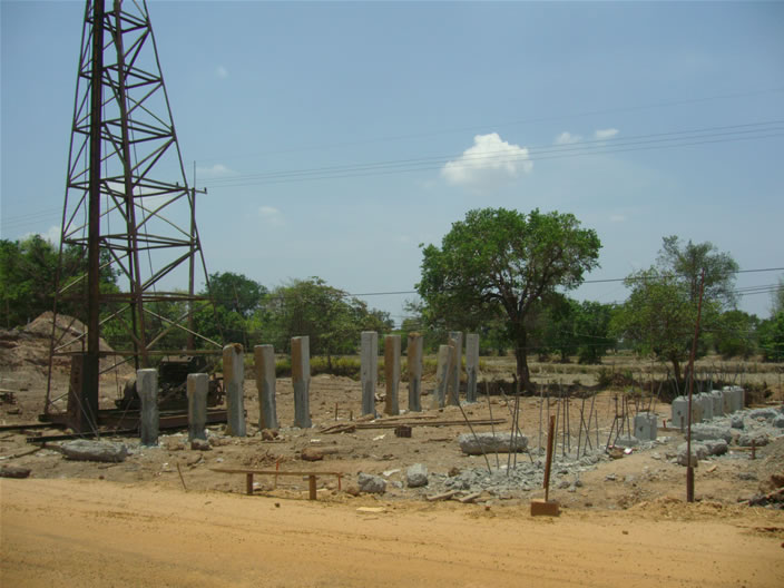 images/Bridge-pilings-remove-dirt-latter-2.jpg