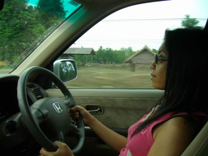 images/Sissy-driving-2.jpg