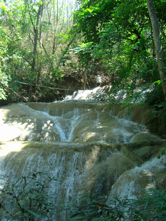 images/Sri-Sang-Wan-Waterfall-Park-2.jpg