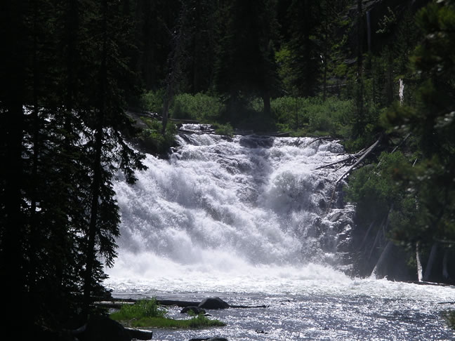 images/Wallterfalls.jpg